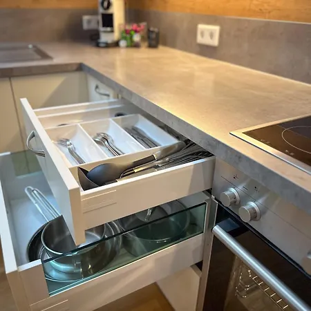 Eight Premium Seekirchen, Charmante 3-zi-dachgeschoss-wohnung Mit Balkon * Seekirchen am Wallersee