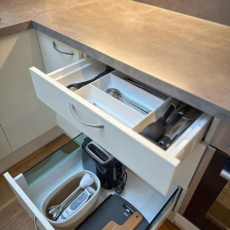 Eight Premium Seekirchen, Charmante 3-zi-dachgeschoss-wohnung Mit Balkon * Seekirchen am Wallersee