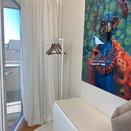 Eight Premium Seekirchen, Charmante 3-zi-dachgeschoss-wohnung Mit Balkon