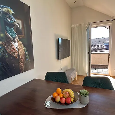 Eight Premium Seekirchen, Charmante 3-zi-dachgeschoss-wohnung Mit Balkon Apartment Seekirchen am Wallersee