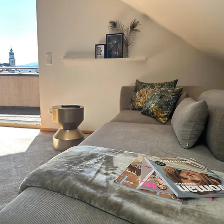 Eight Premium Seekirchen, Charmante 3-zi-dachgeschoss-wohnung Mit Balkon Apartment *