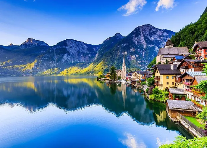 Apartment Eight Premium Seekirchen, Charmante 3-zi-dachgeschoss-wohnung Mit Balkon *