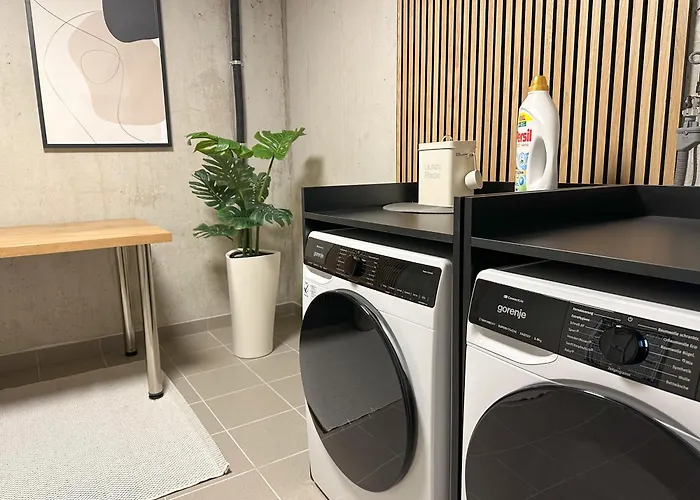 Apartment Eight Premium Seekirchen, Charmante 3-zi-dachgeschoss-wohnung Mit Balkon *