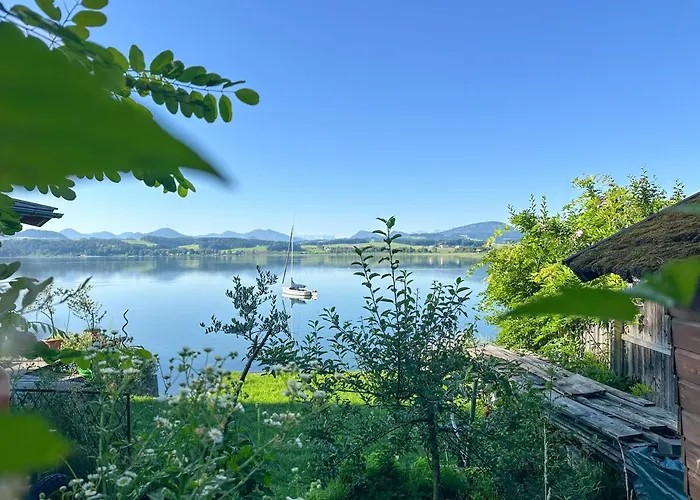 Apartment Eight Premium Seekirchen, Charmante 3-zi-dachgeschoss-wohnung Mit Balkon